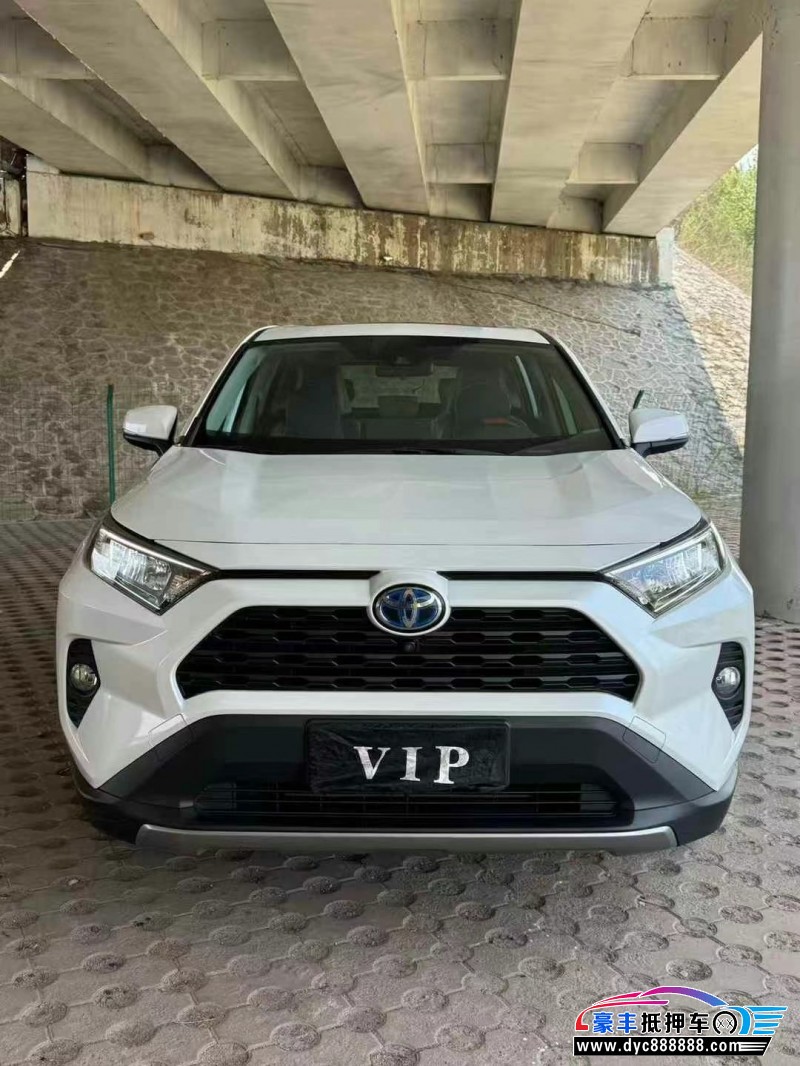 22年丰田RAV4轿车抵押车出售