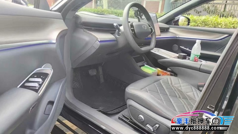 25年长安启源A07轿车抵押车出售