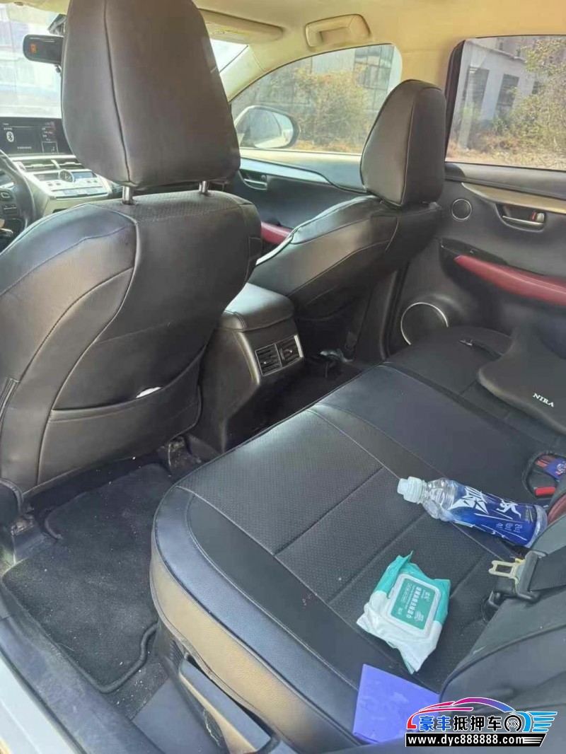 20年雷克萨斯NX轿车抵押车出售