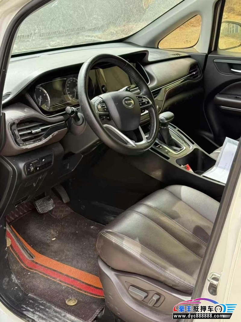 19年传祺m6轿车抵押车出售