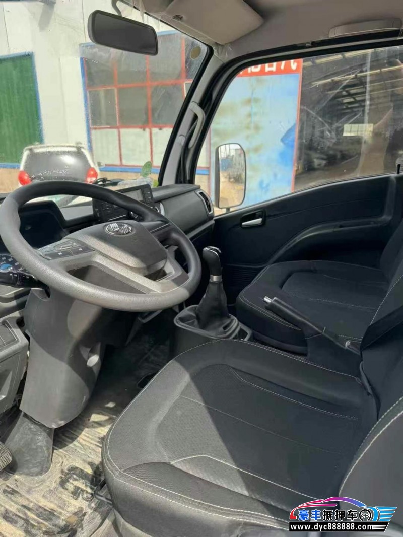 23年跃进货车轿车抵押车出售