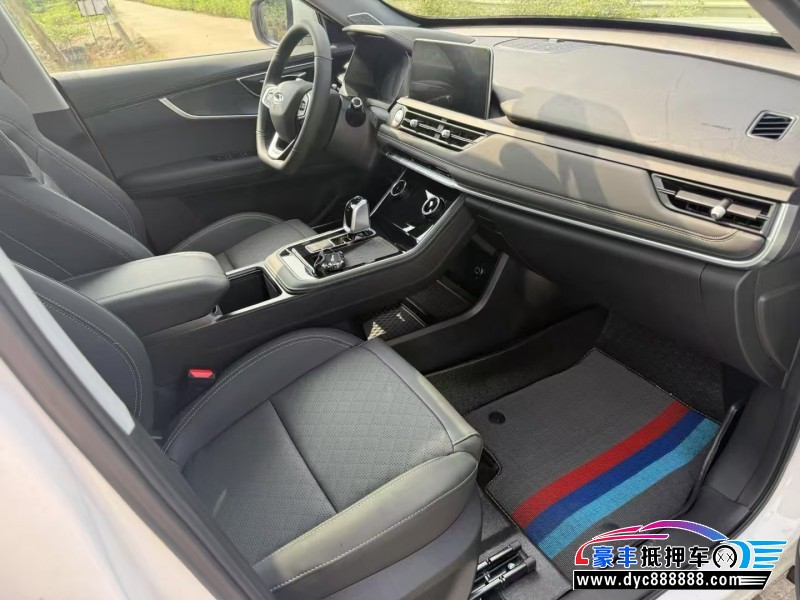 24年奇瑞瑞虎8轿车抵押车出售