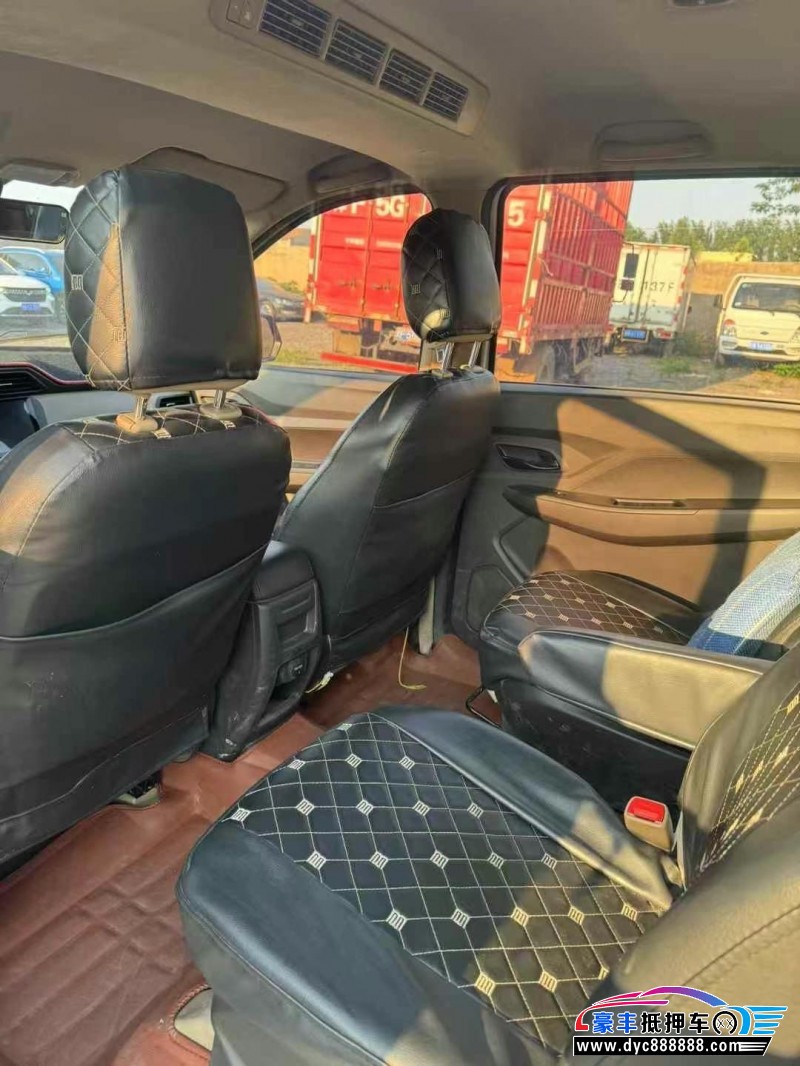 20年五菱五菱宏光S轿车抵押车出售