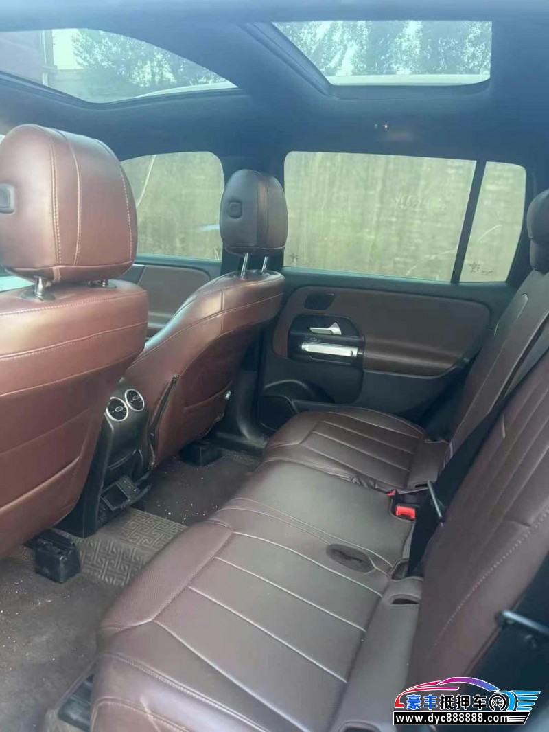 20年奔驰GLB轿车抵押车出售