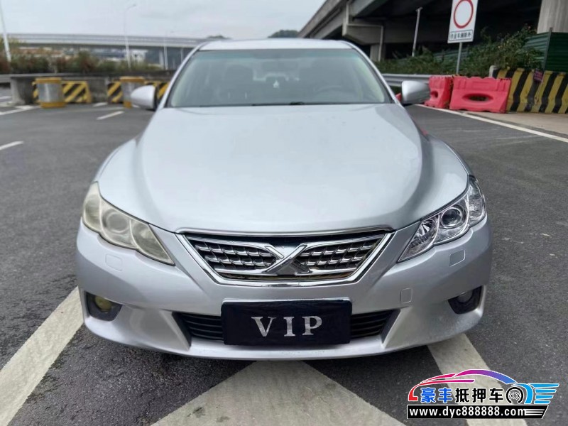 12年丰田锐志轿车抵押车出售