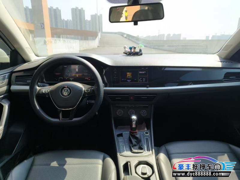 21年大众朗逸轿车抵押车出售