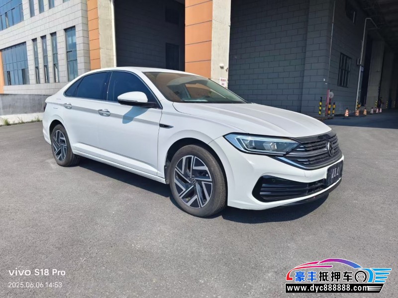 23年大众速腾轿车抵押车出售