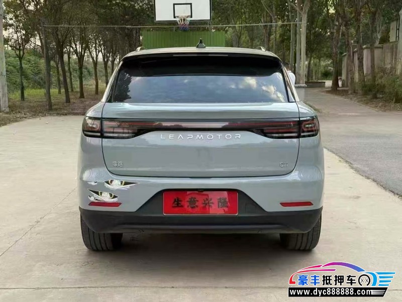 24年零跑C11轿车抵押车出售