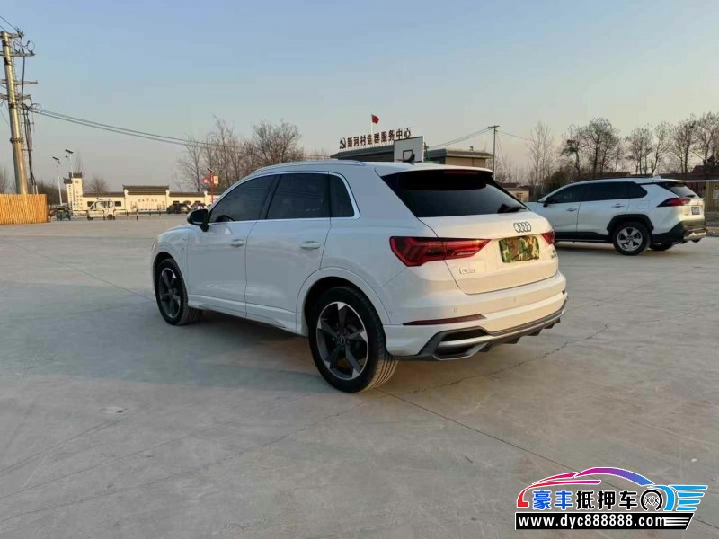 22年奥迪Q3轿车抵押车出售