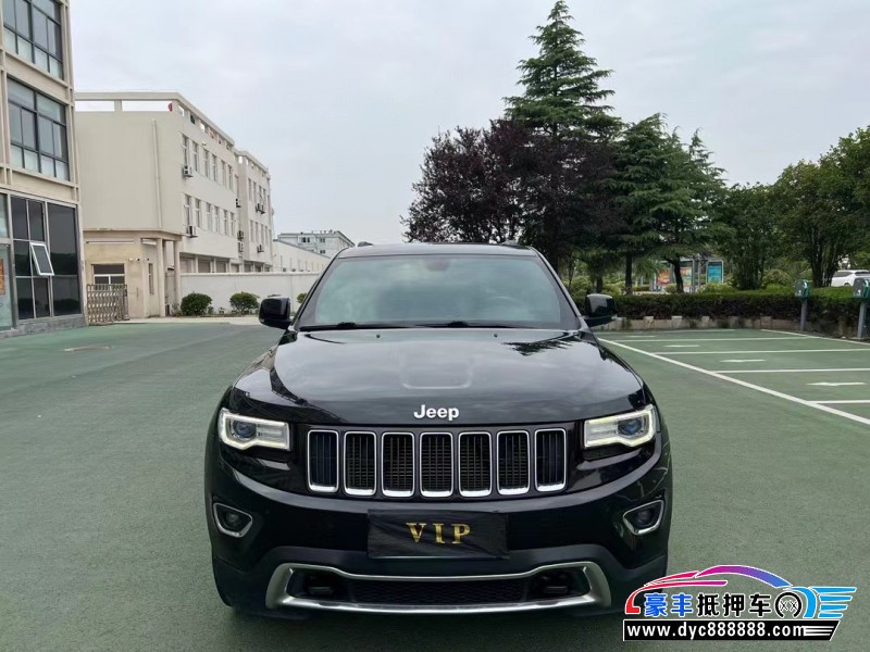 14年Jeep大切诺基轿车抵押车出售