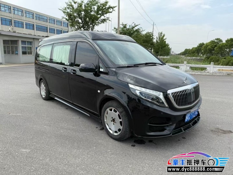 21年奔驰威霆轿车抵押车出售