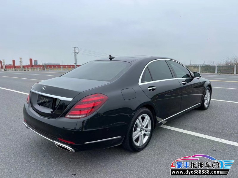 19年奔驰S轿车抵押车出售