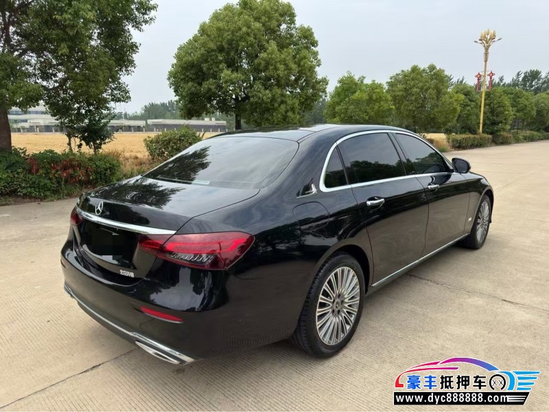 23年奔驰E轿车抵押车出售