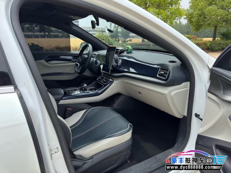 23年比亚迪秦轿车抵押车出售