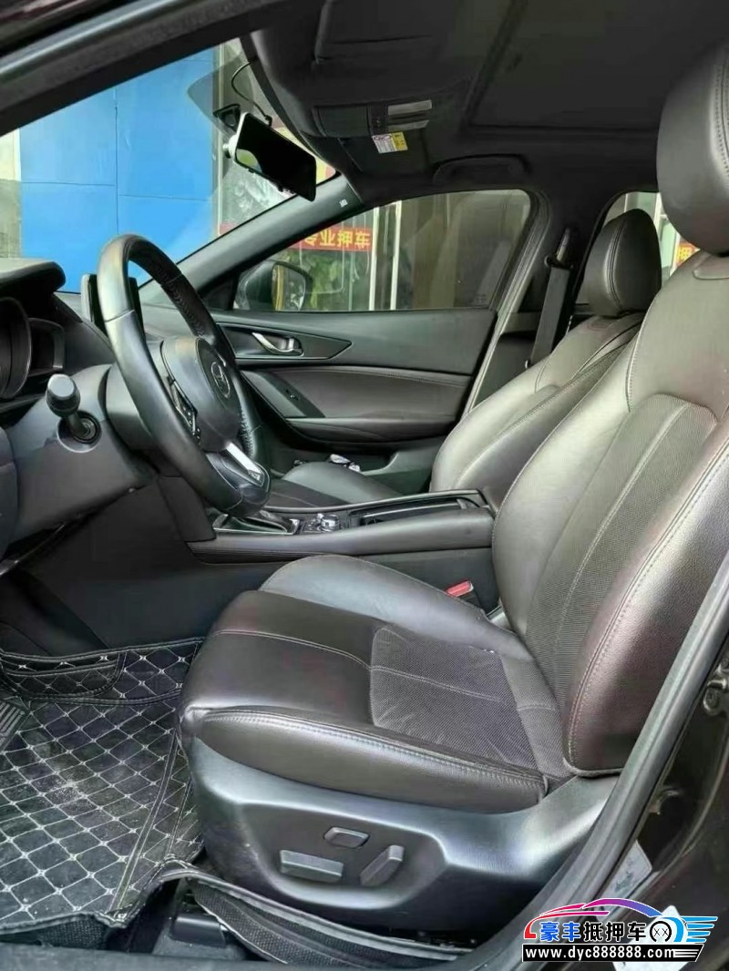 21年马自达CX-4轿车抵押车出售