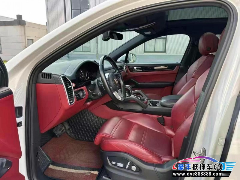 20年保时捷卡宴轿车抵押车出售