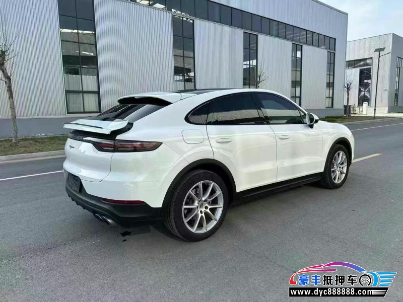 20年保时捷卡宴轿车抵押车出售