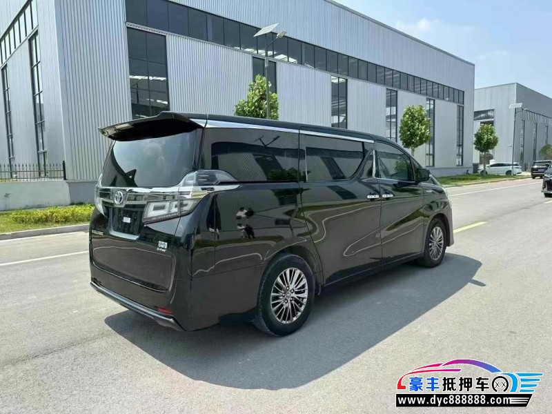 20年丰田威尔法轿车抵押车出售