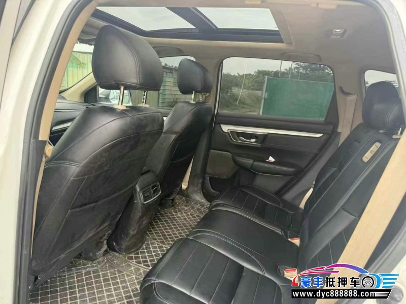 20年本田CR-V轿车抵押车出售