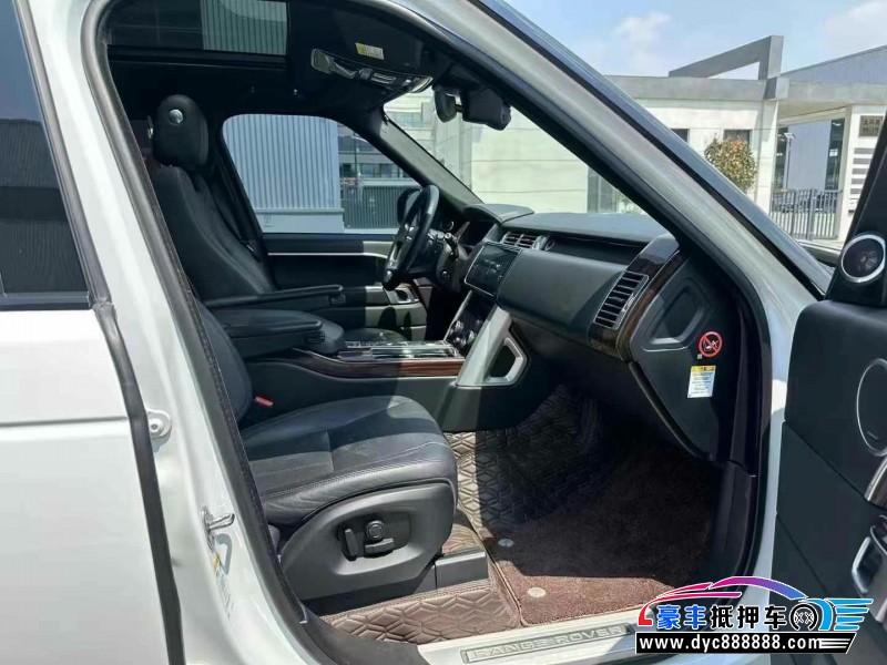 17年路虎揽胜行政轿车抵押车出售