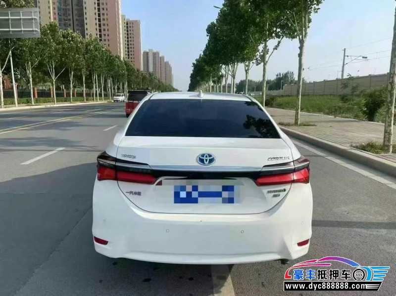 17年丰田卡罗拉轿车抵押车出售