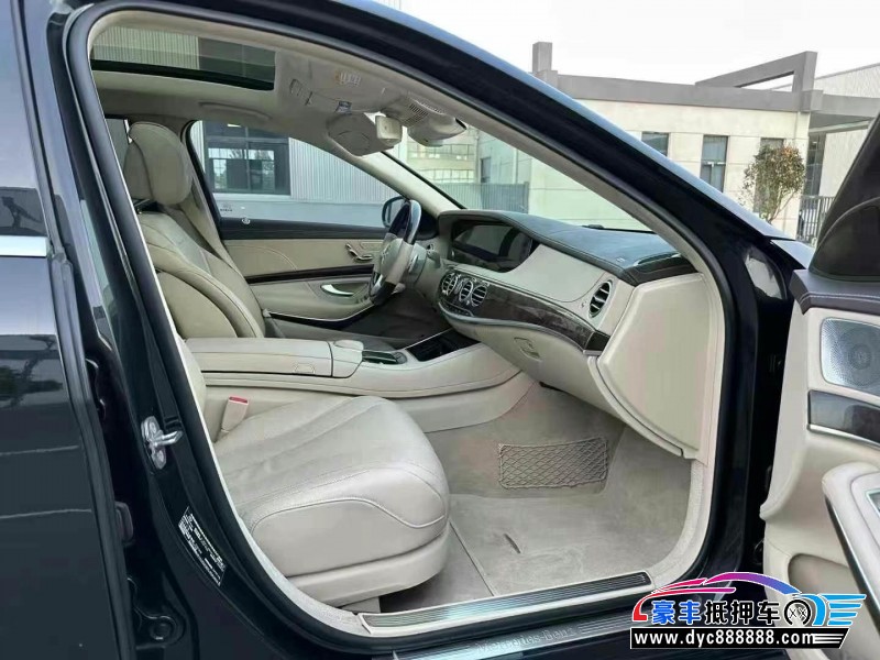 21年奔驰S轿车抵押车出售