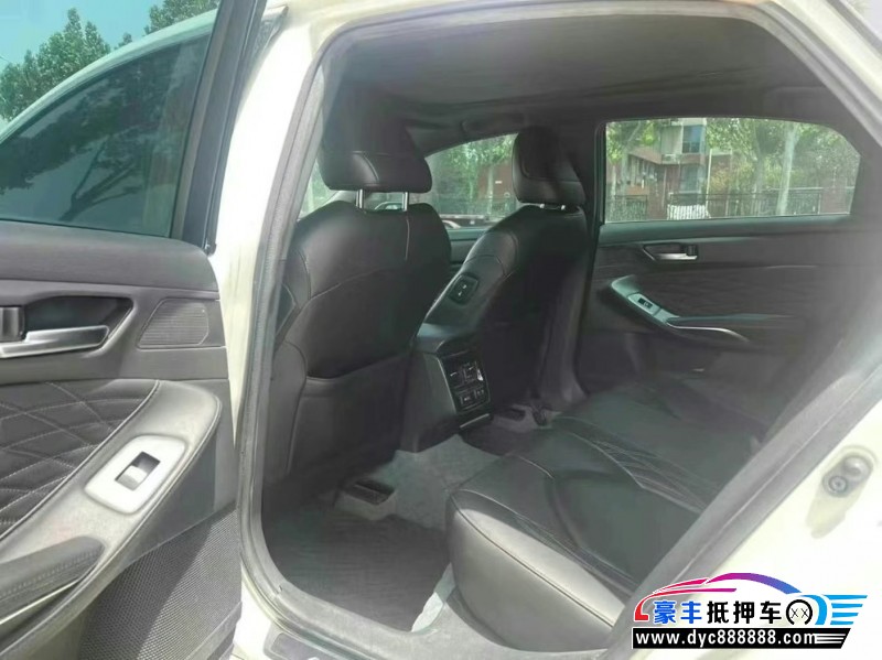 19年丰田亚洲龙轿车抵押车出售