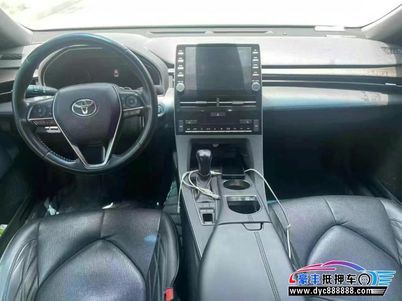 19年丰田亚洲龙轿车抵押车出售