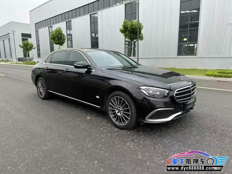 23年奔驰E轿车抵押车出售