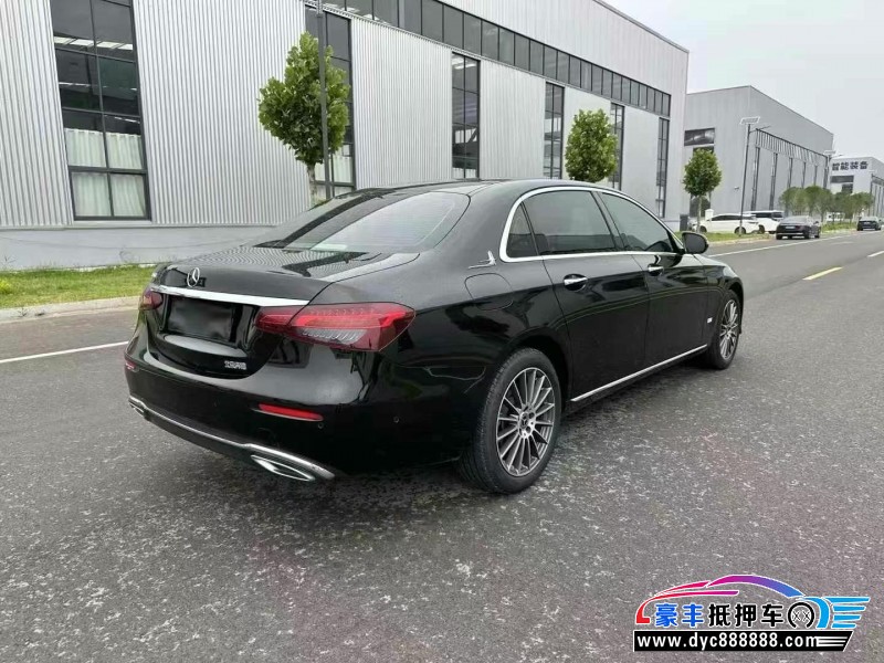 23年奔驰E轿车抵押车出售