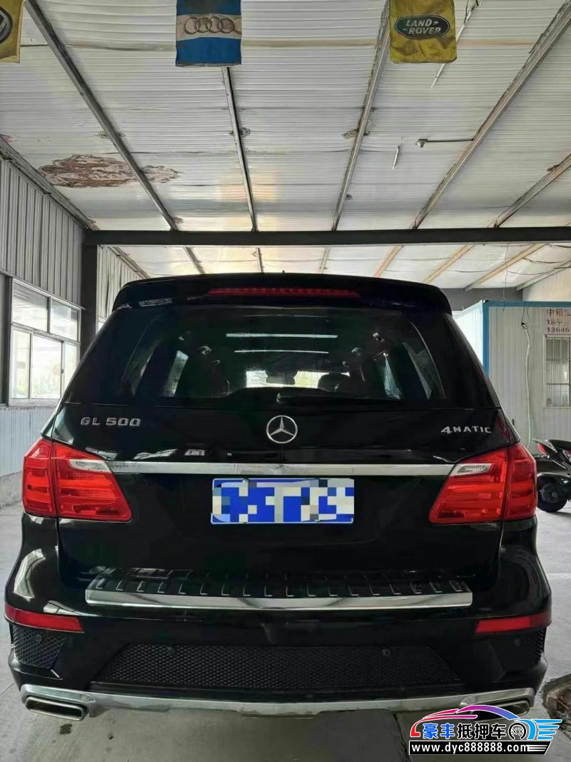 13年奔驰GL轿车抵押车出售