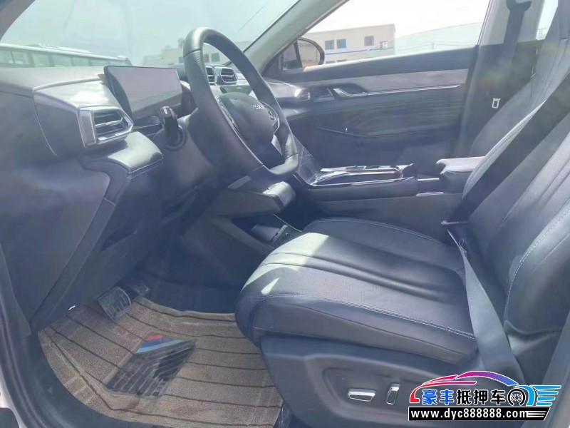 24年东风风神浩瀚轿车抵押车出售