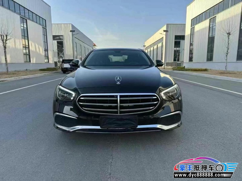 22年奔驰E轿车抵押车出售