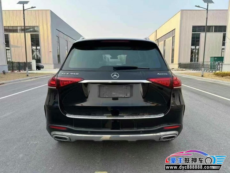 19年奔驰GLE轿车抵押车出售