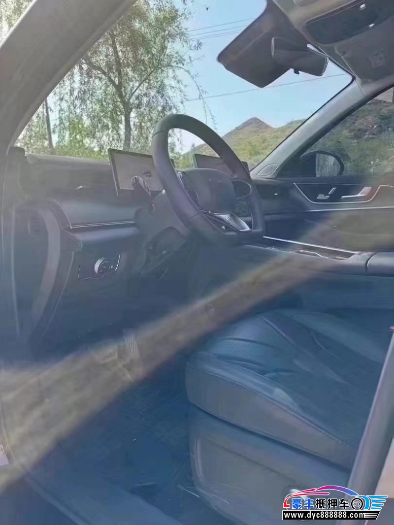 25年奇瑞风云轿车抵押车出售