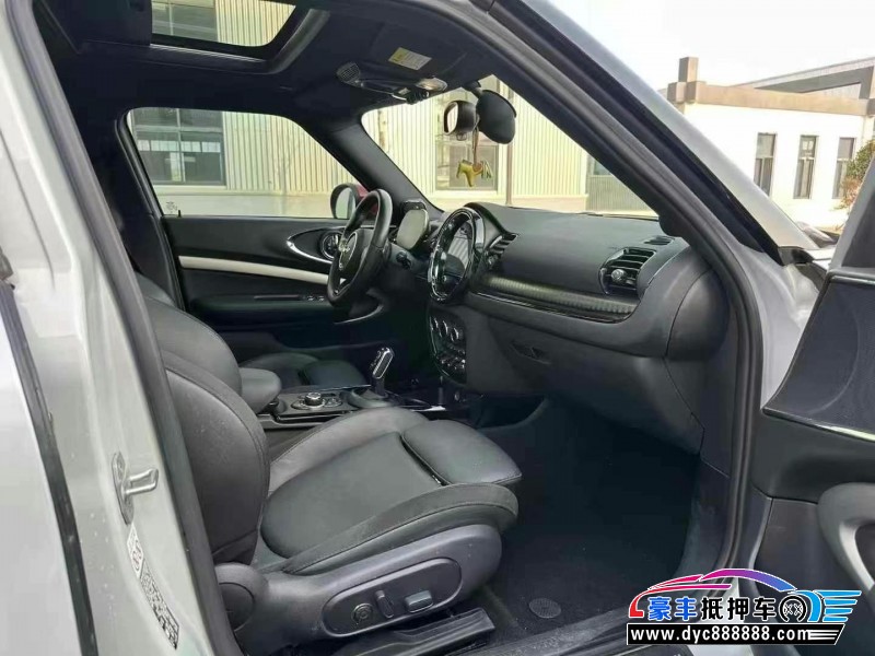 22年宝马MINI轿车抵押车出售