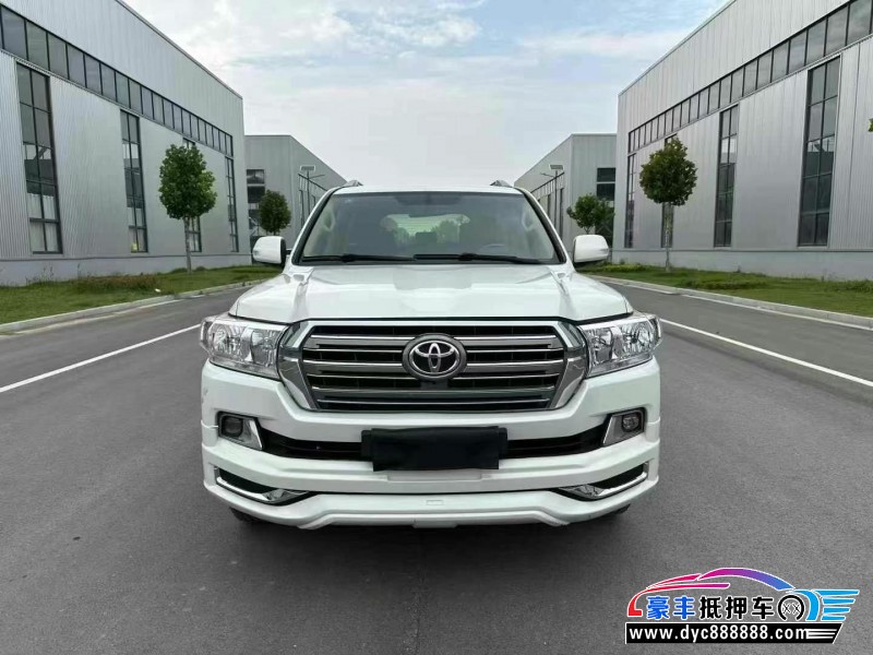 18年丰田兰德酷路泽（陆巡）轿车抵押车出售