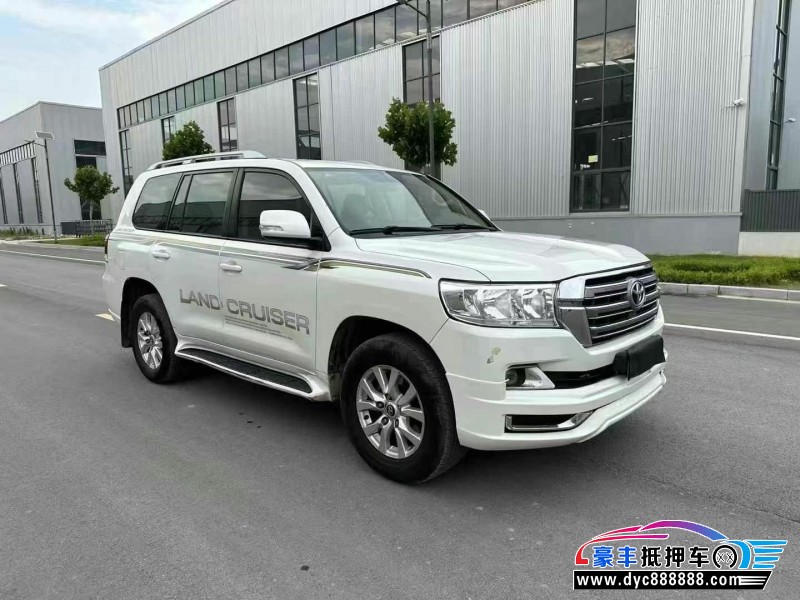 18年丰田兰德酷路泽（陆巡）轿车抵押车出售