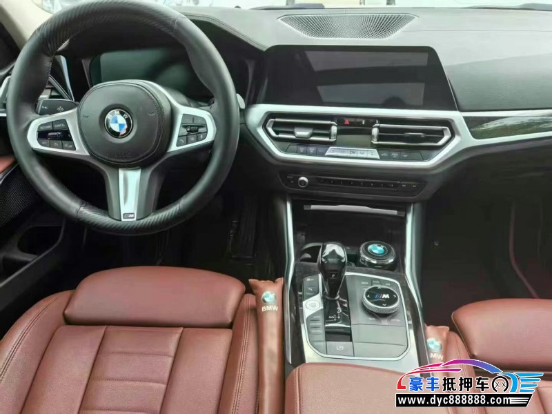 21年宝马3系轿车抵押车出售