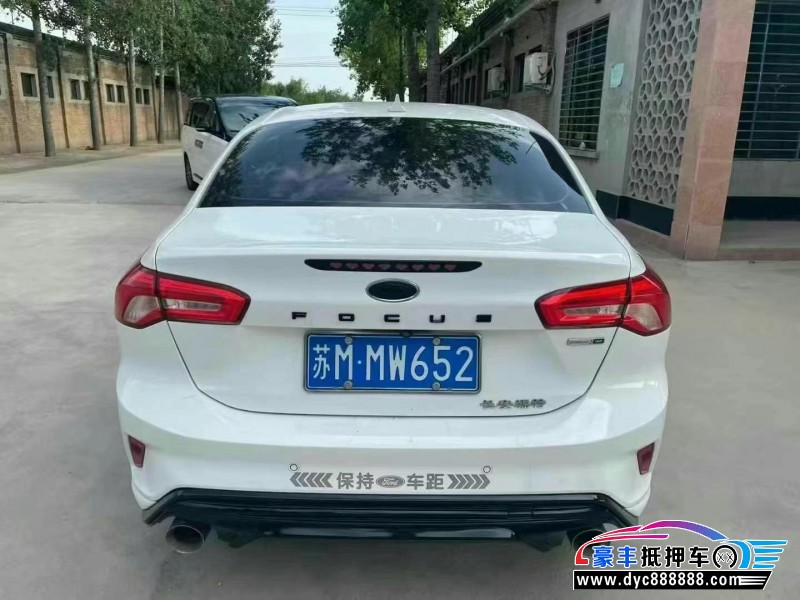 21年福特福克斯轿车抵押车出售