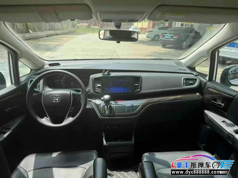 21年本田奥德赛轿车抵押车出售