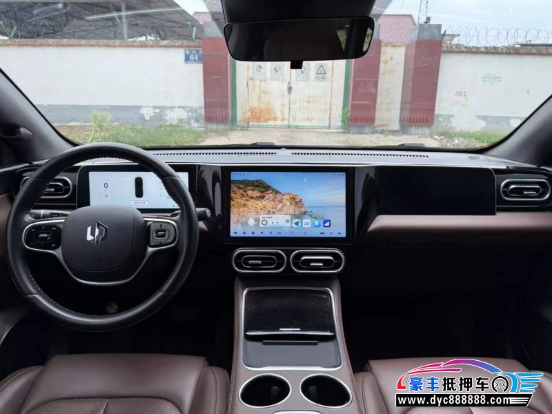 23年零跑c01轿车抵押车出售