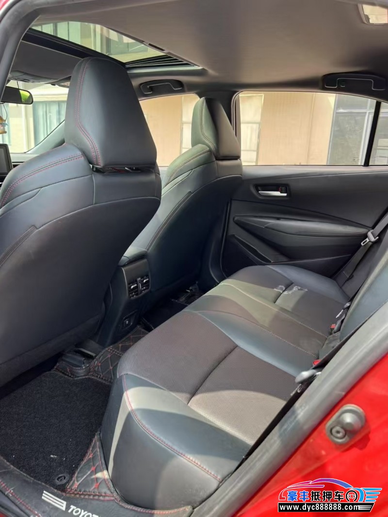 20年丰田雷凌轿车抵押车出售