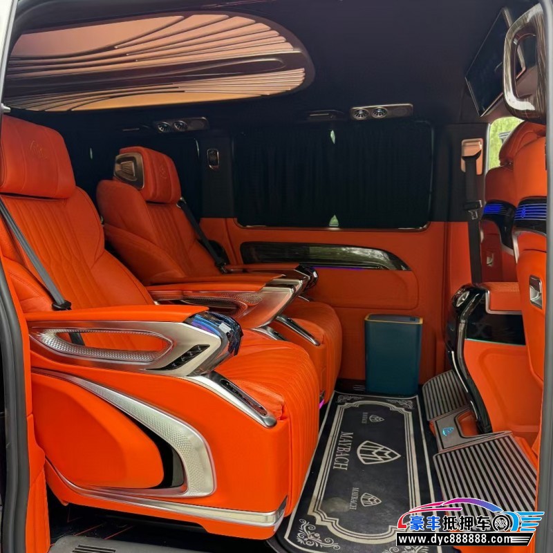 23年奔驰威霆MPV抵押车出售