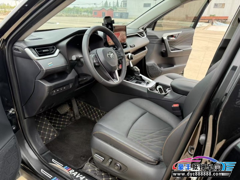 24年丰田RAV4SUV抵押车出售