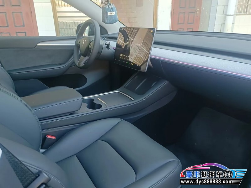 25年特斯拉Model Y轿车抵押车出售