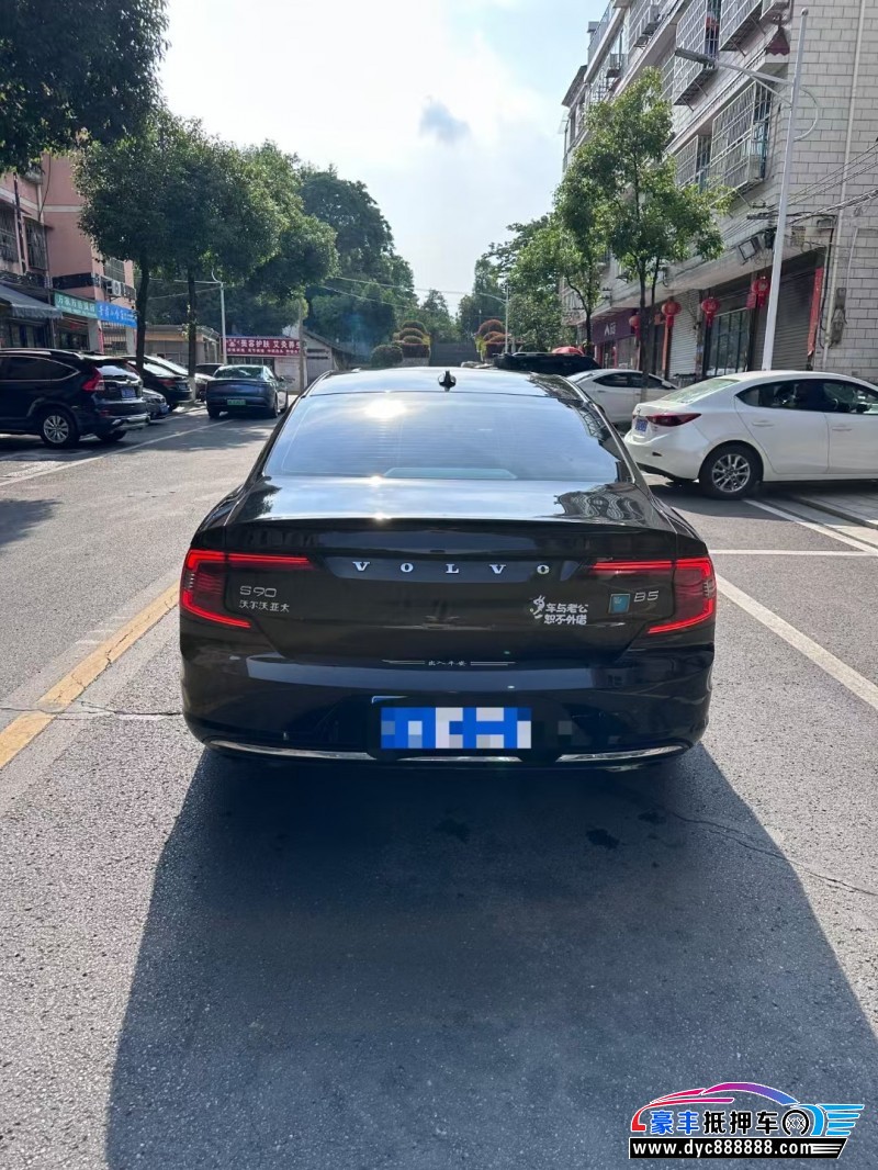 21年沃尔沃S90轿车抵押车出售