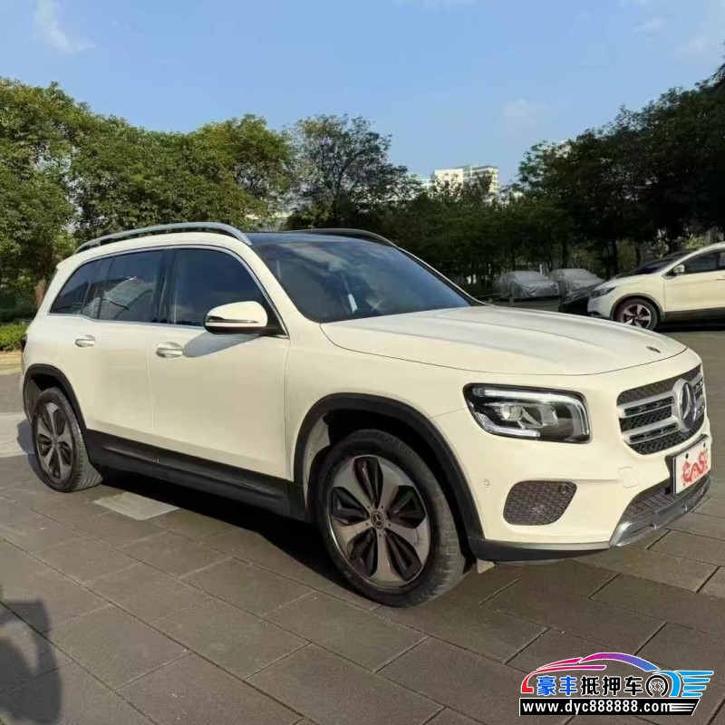 22年奔驰GLB轿车抵押车出售