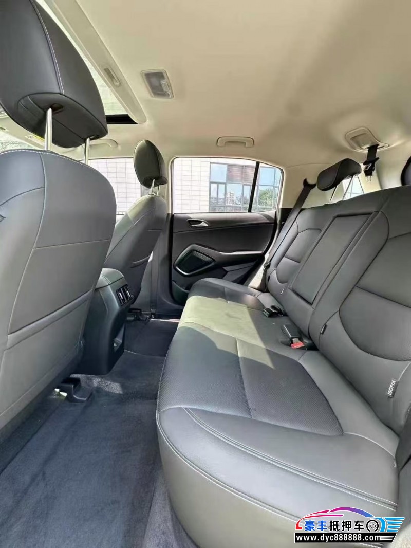 23年现代ix35轿车抵押车出售