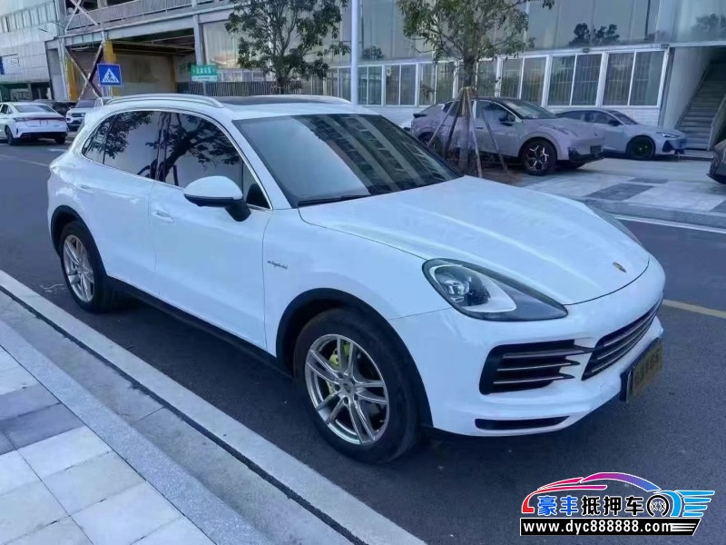 21年保时捷卡宴轿车抵押车出售